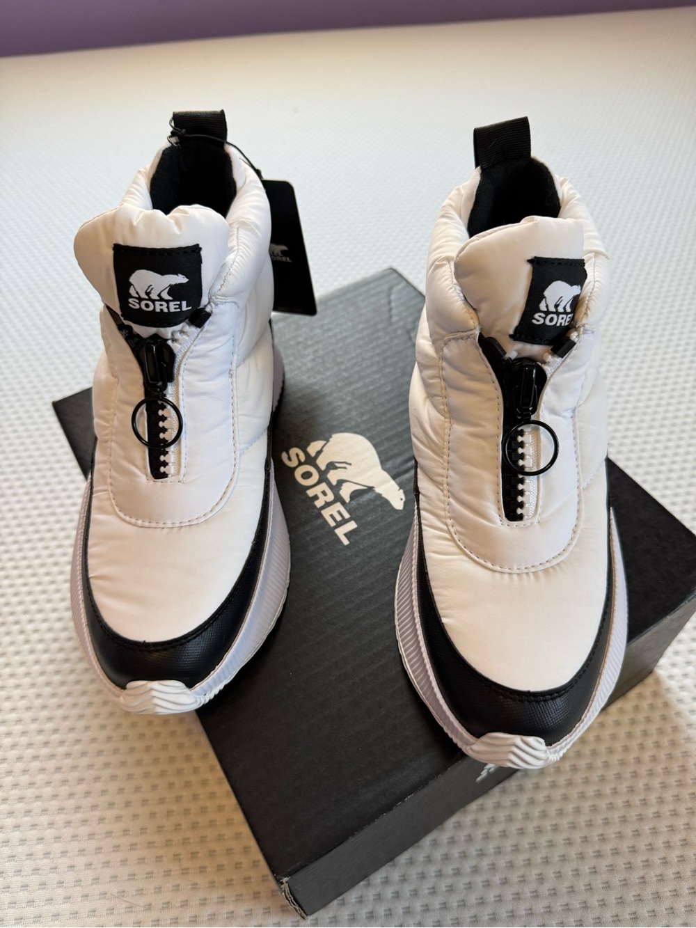 Sorel White & Black Puff Quilted Platform Sneaker Boot